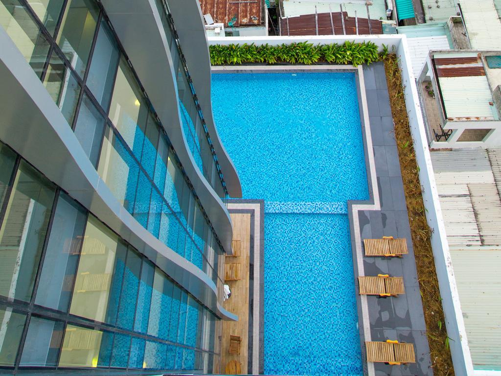 Da Nang Han River Hotel Bagian luar foto