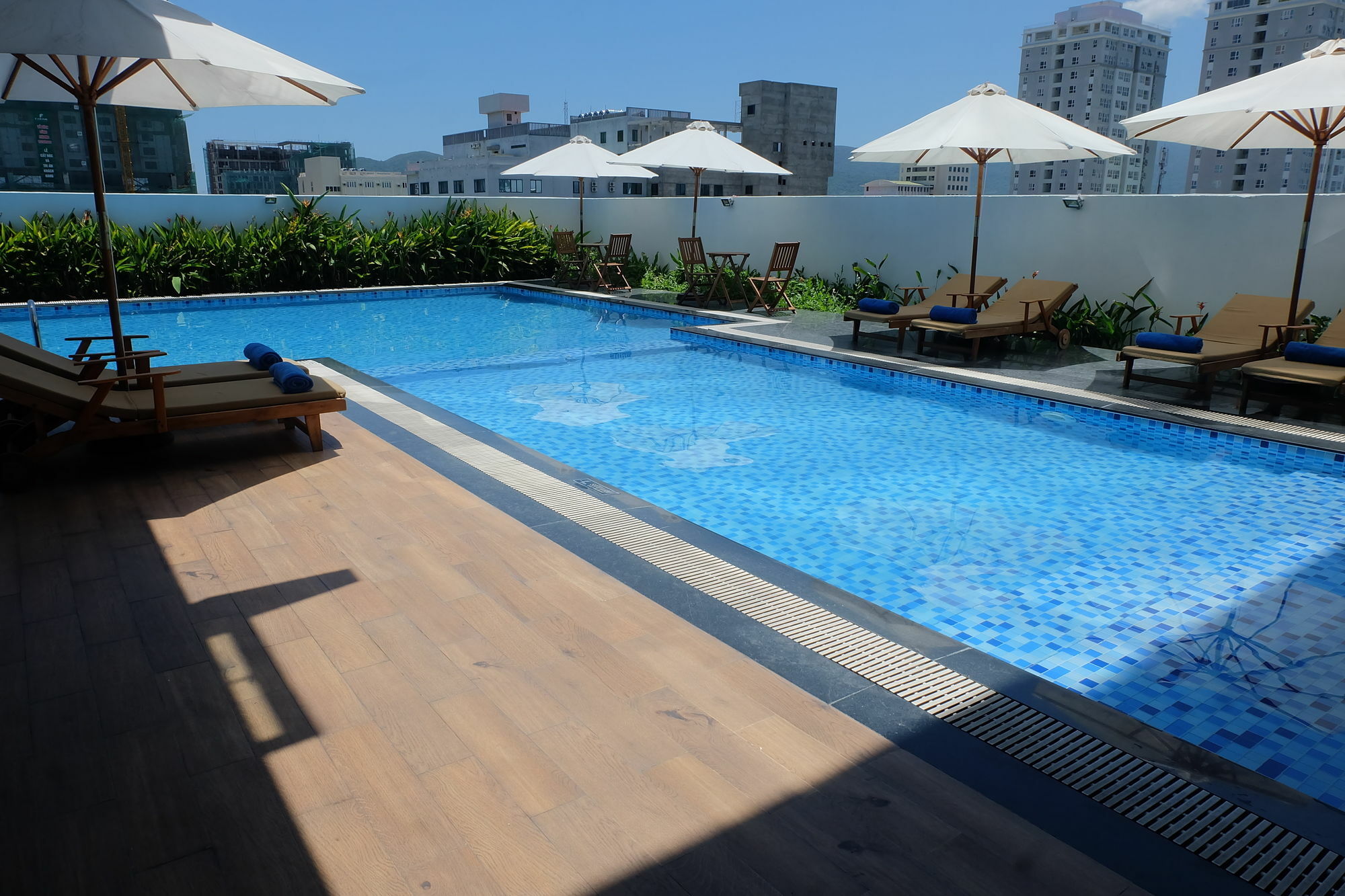 Da Nang Han River Hotel Bagian luar foto