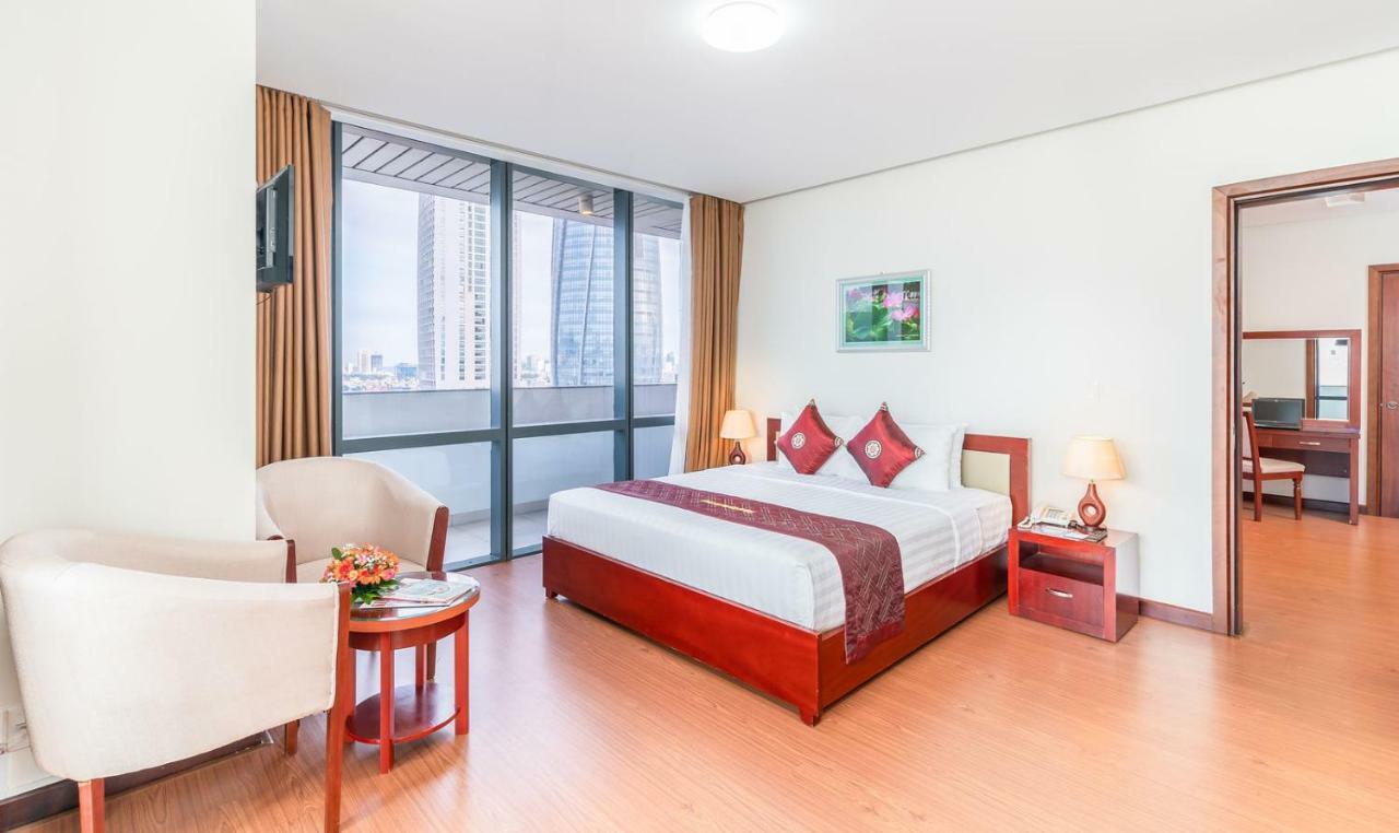Da Nang Han River Hotel Bagian luar foto